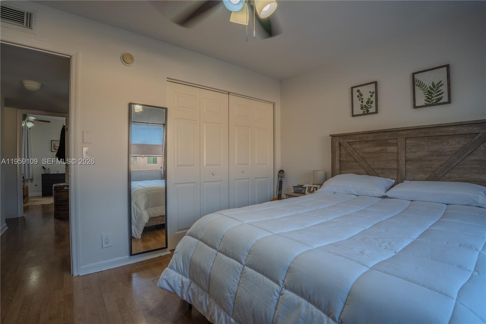 TOWNHOMES OF ORIOLE II - Residential