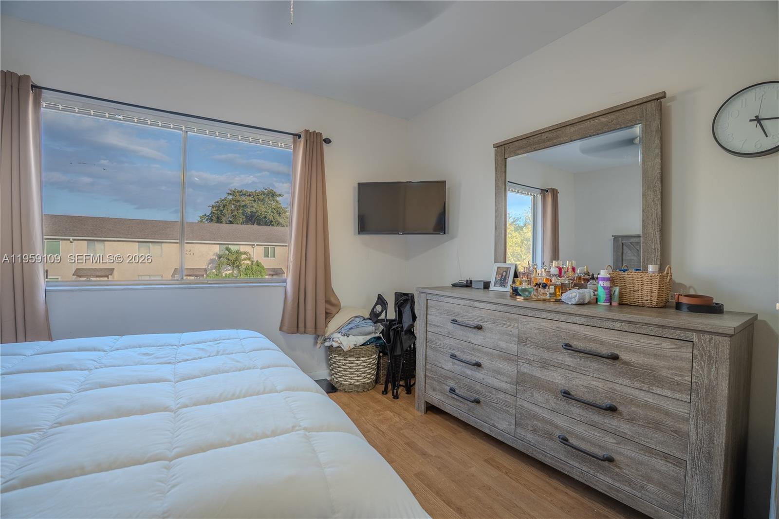 TOWNHOMES OF ORIOLE II - Residential