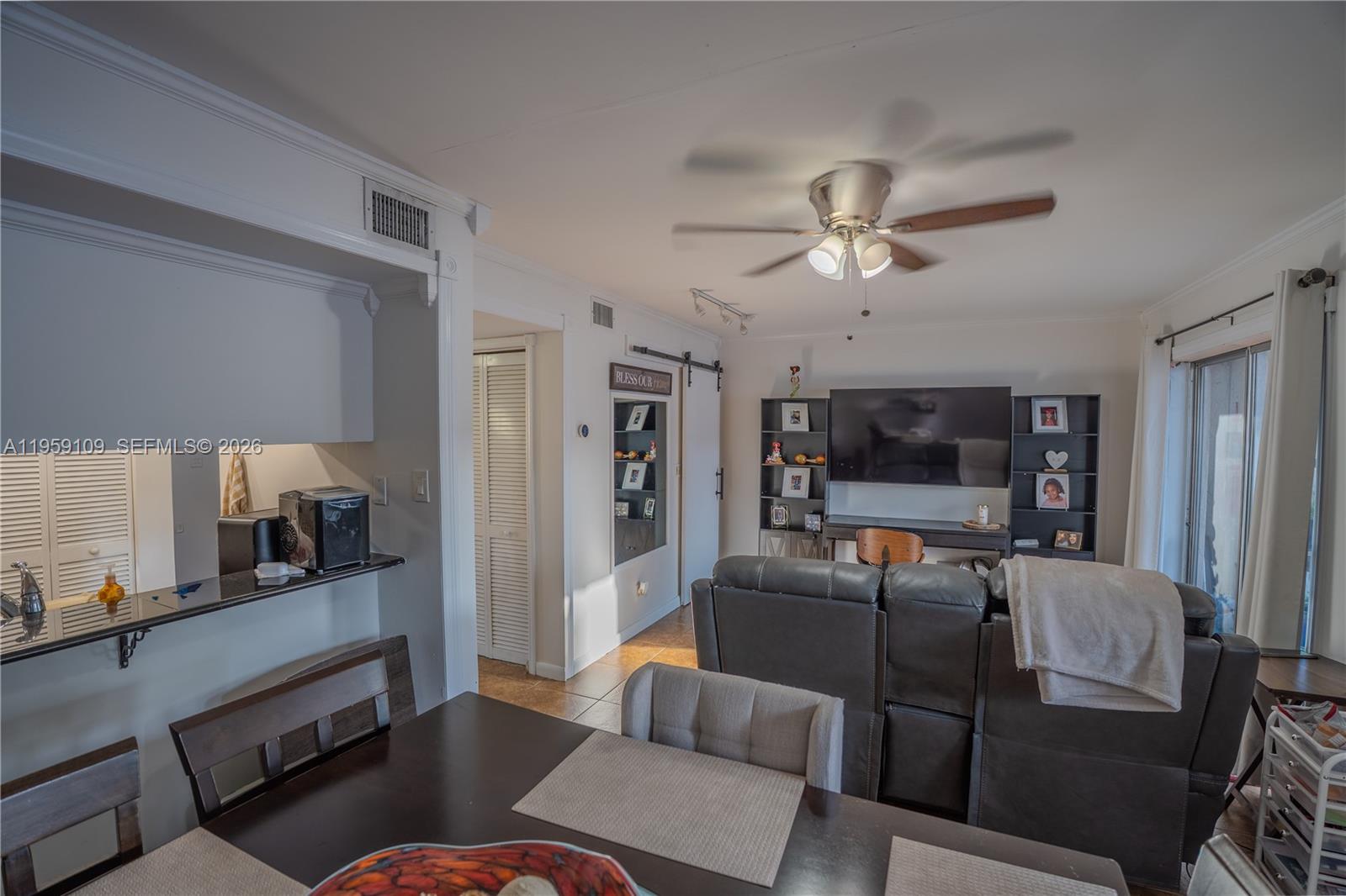 TOWNHOMES OF ORIOLE II - Residential