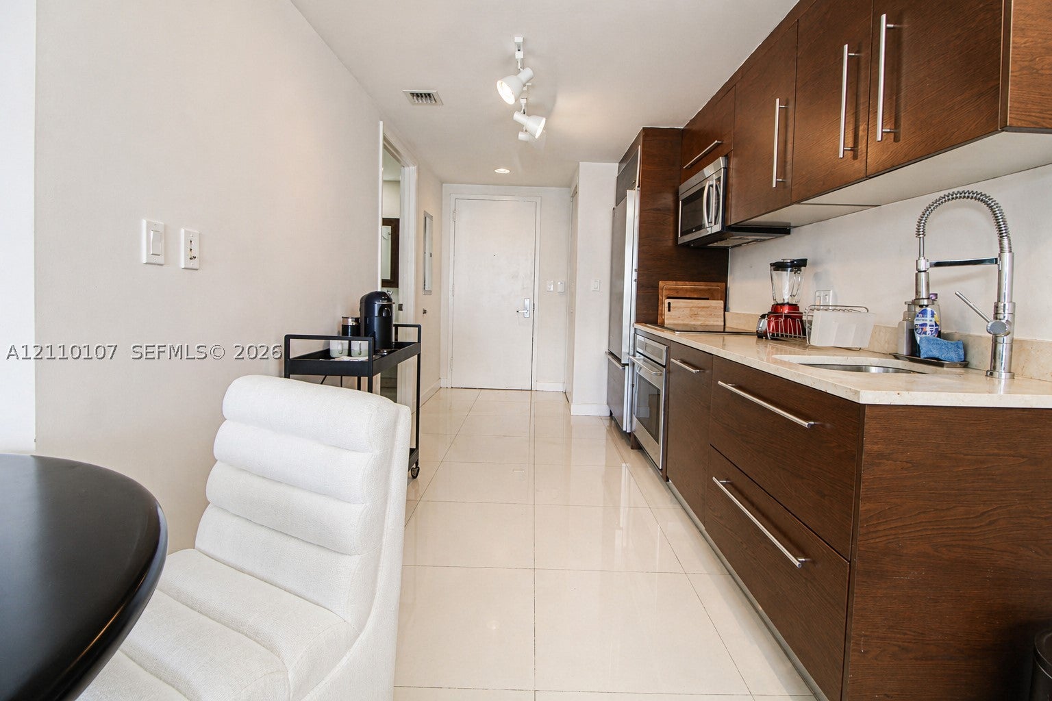 465 Brickell Ave 4604
