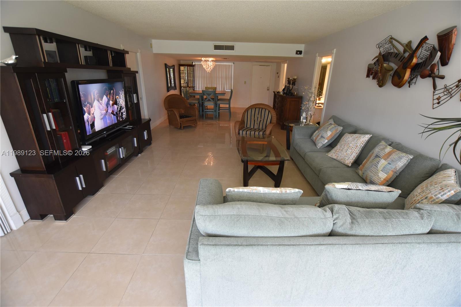NO 70 PALM-AIRE COUNTRY C - Residential