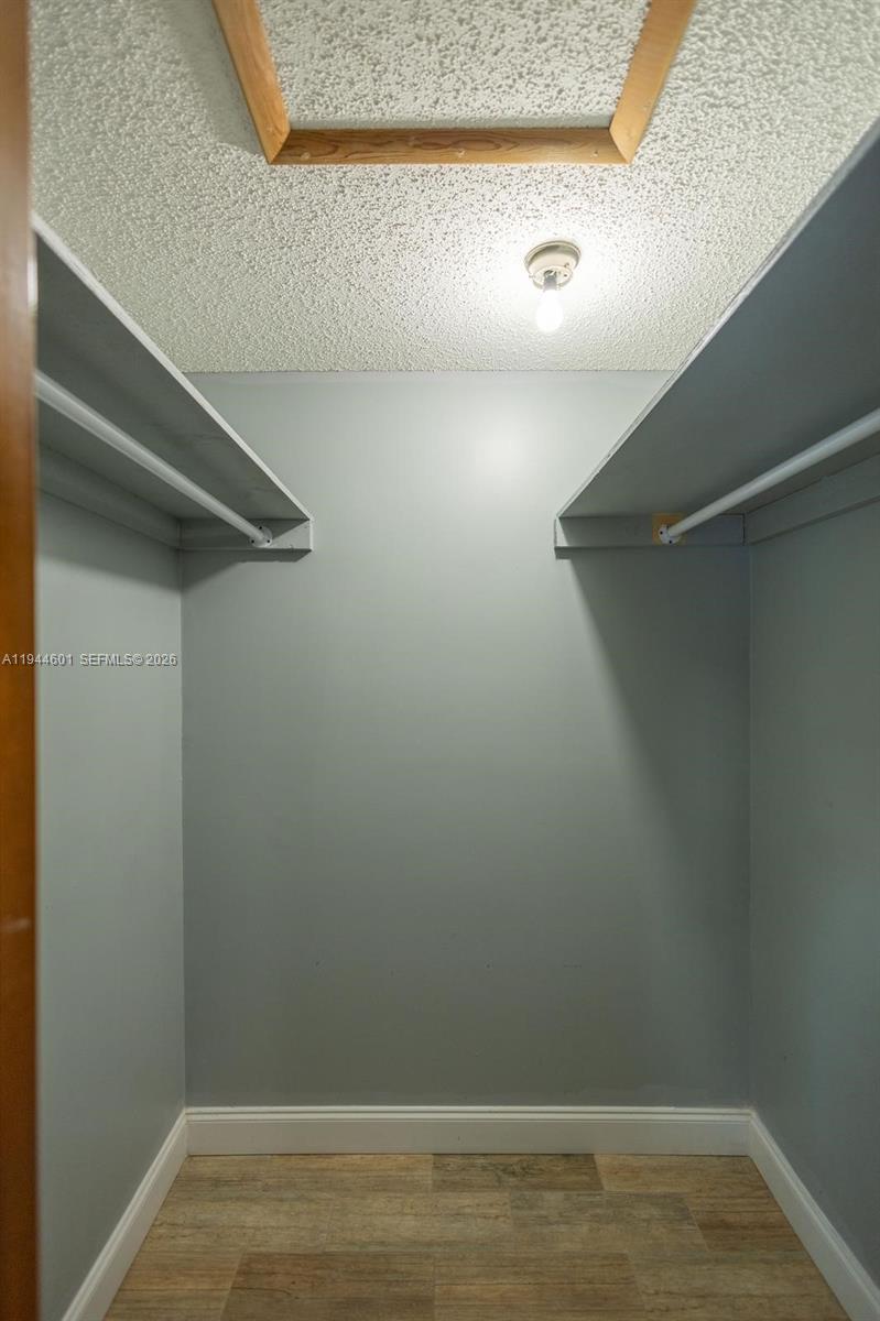 LOXAHATCHEE GROVES - Residential