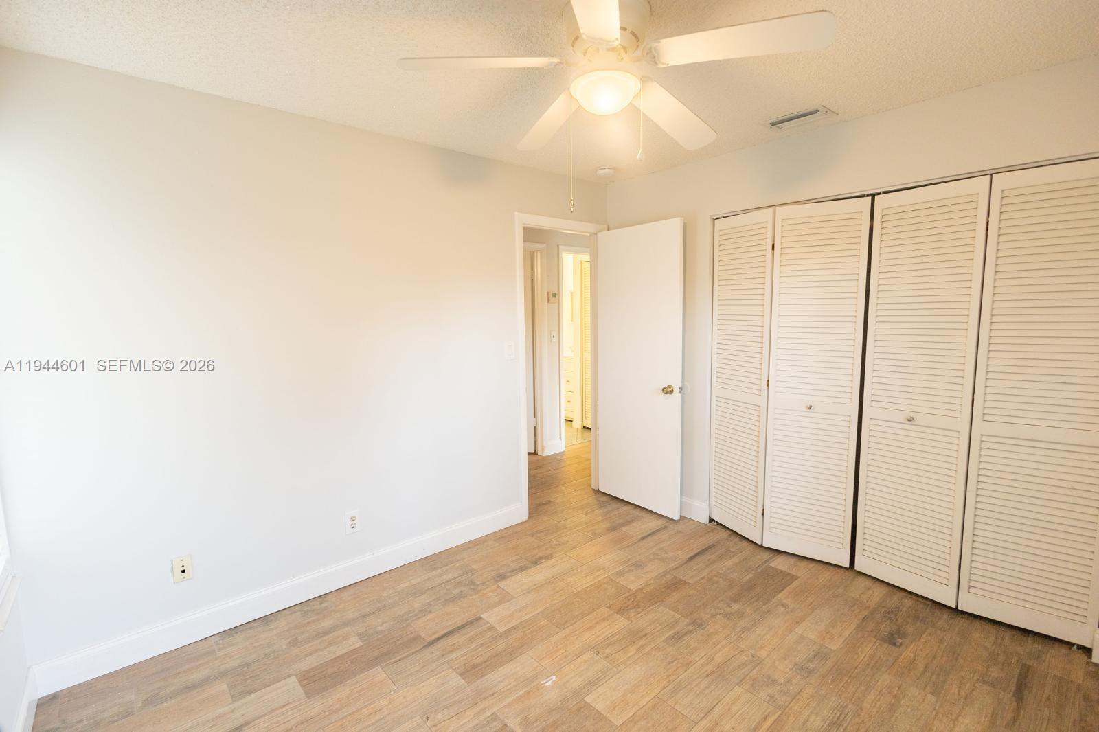 LOXAHATCHEE GROVES - Residential