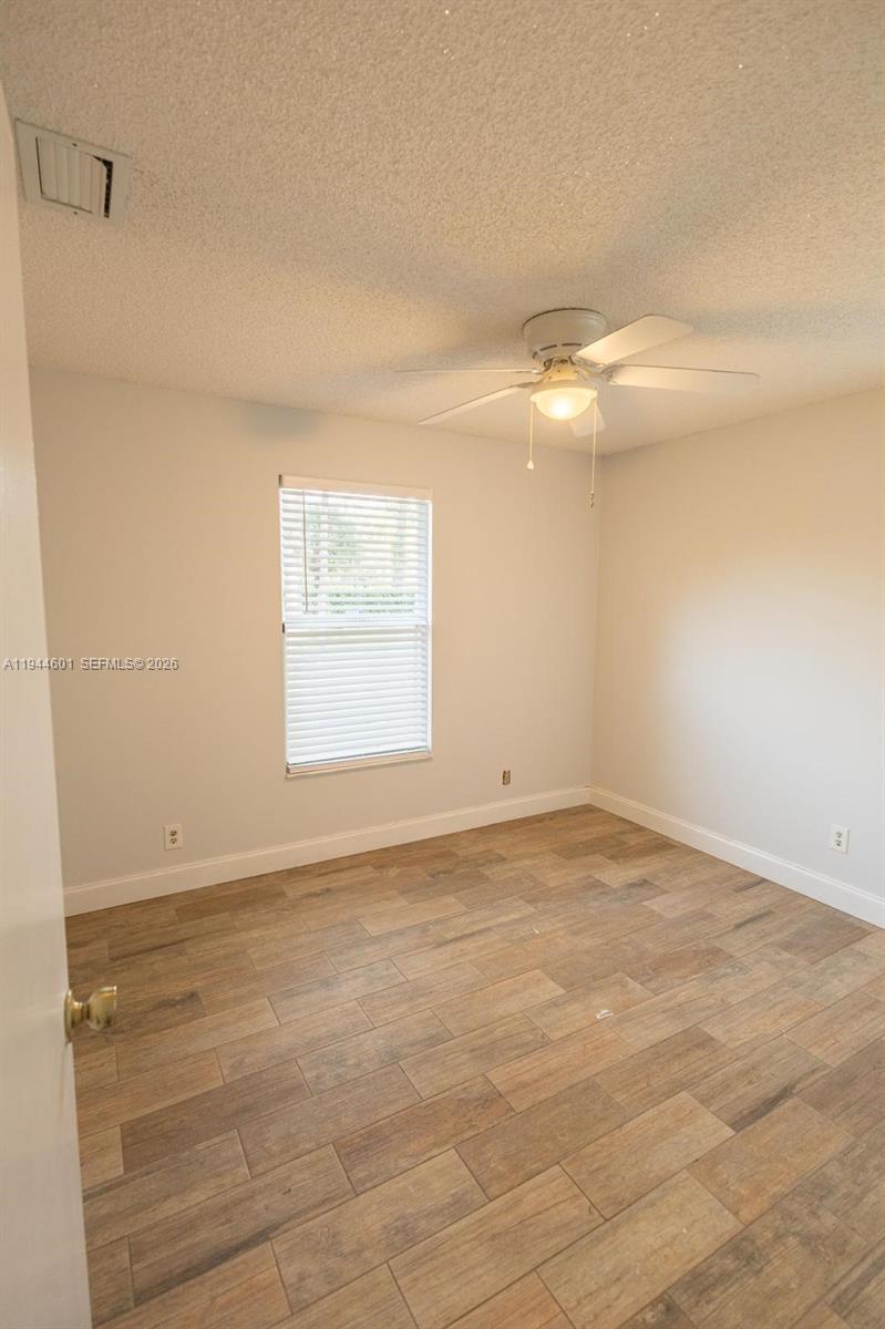 LOXAHATCHEE GROVES - Residential