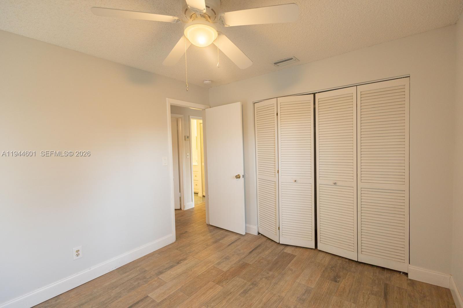 LOXAHATCHEE GROVES - Residential