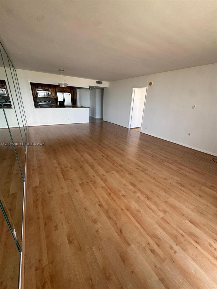 OLYMPUS CONDO PHASE - Residential