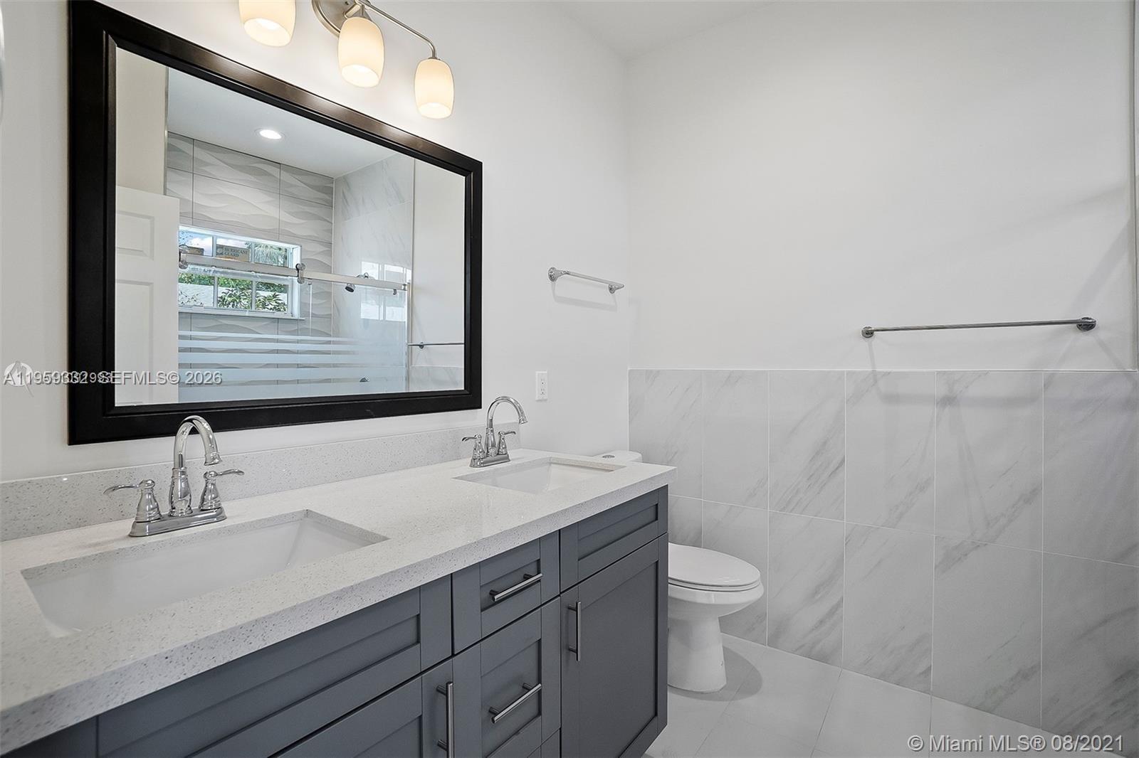 LAKE WORTH TOWN OF - Residential Lease