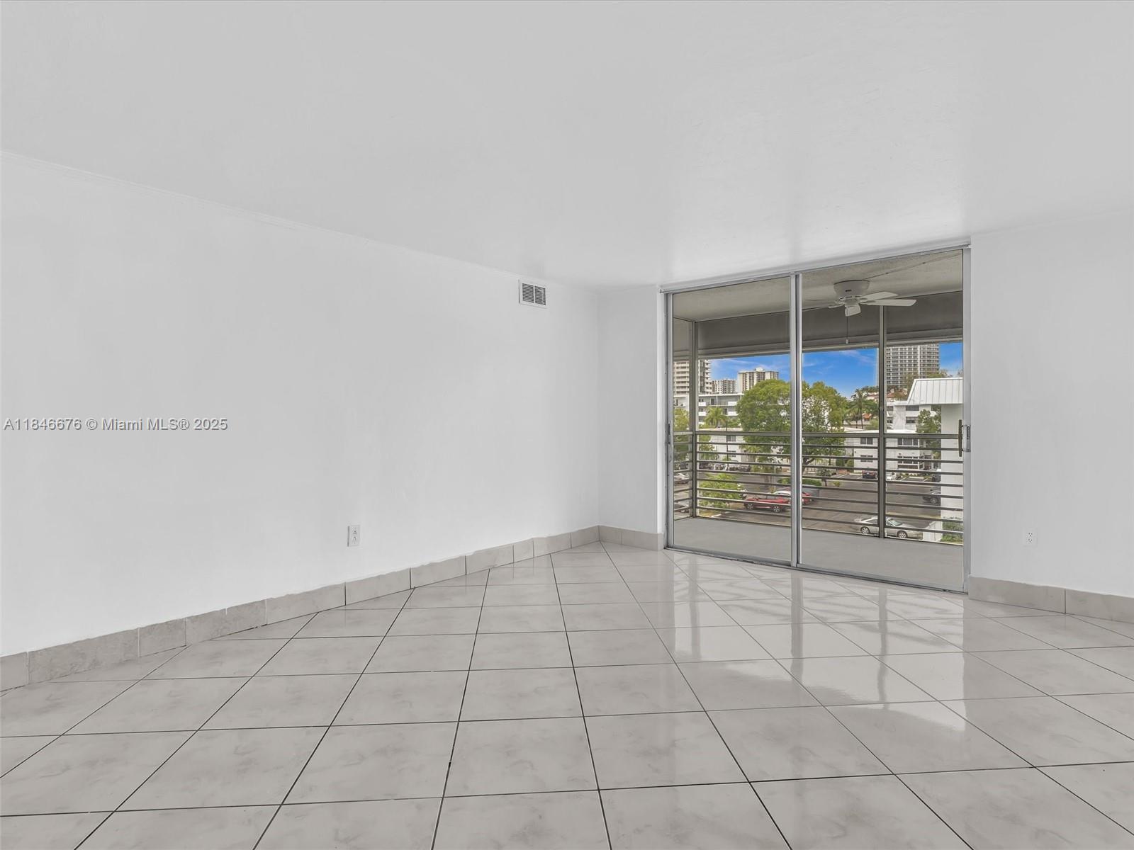 EDEN ISLES CONDO PART 2 - Residential