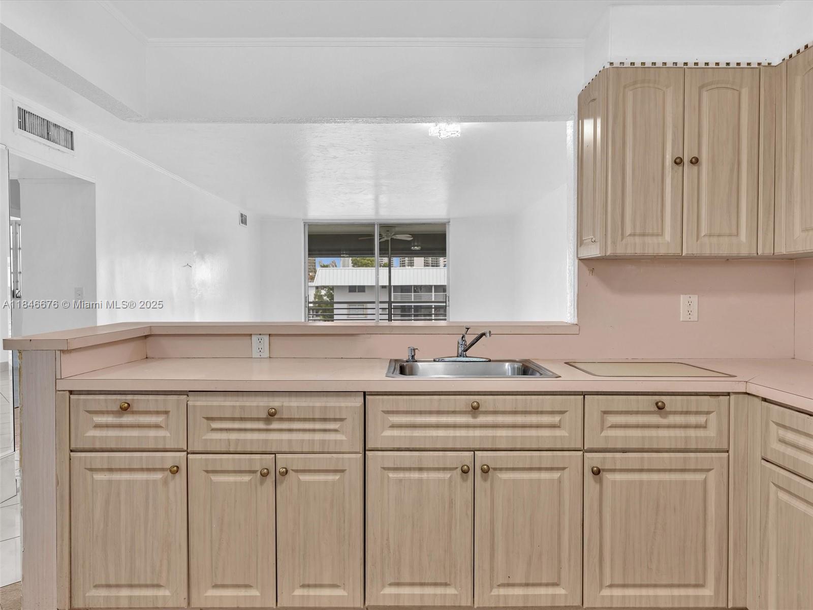 EDEN ISLES CONDO PART 2 - Residential