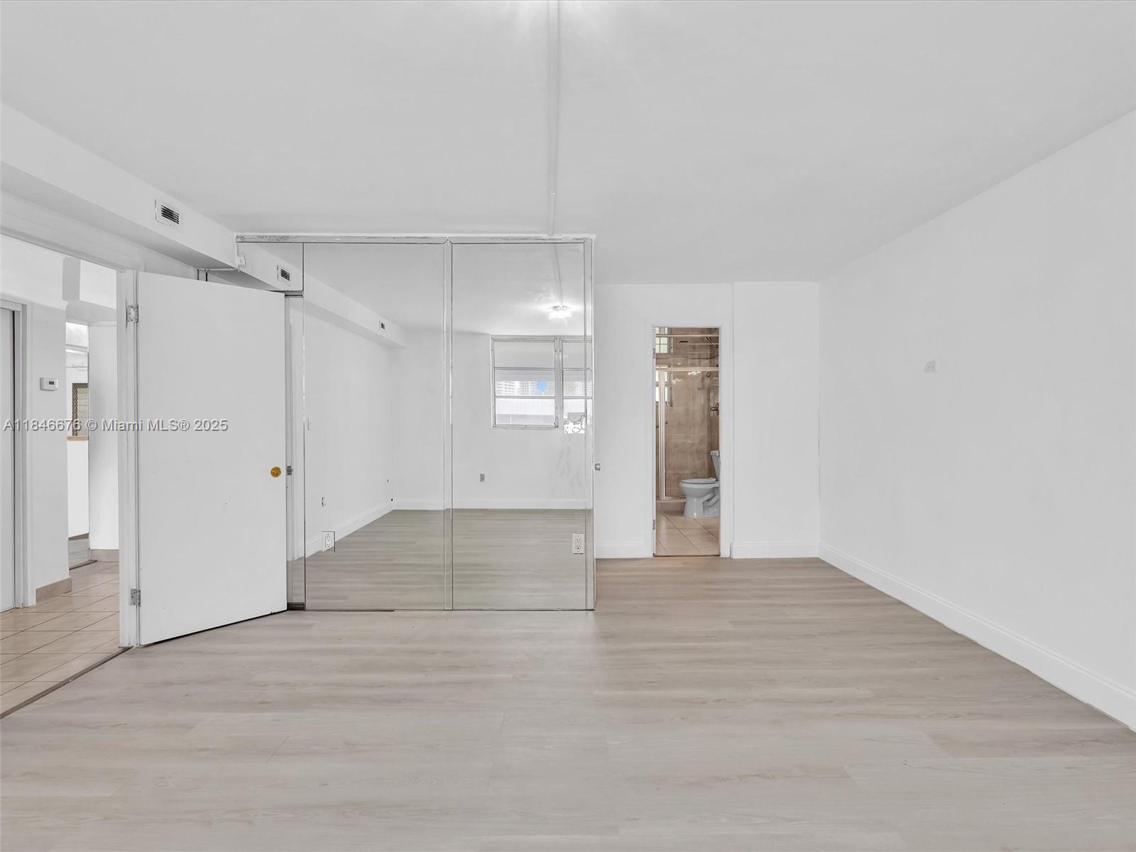 EDEN ISLES CONDO PART 2 - Residential