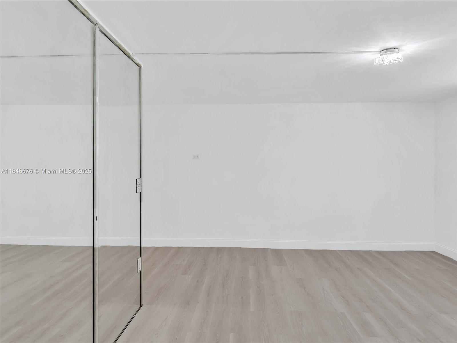 EDEN ISLES CONDO PART 2 - Residential