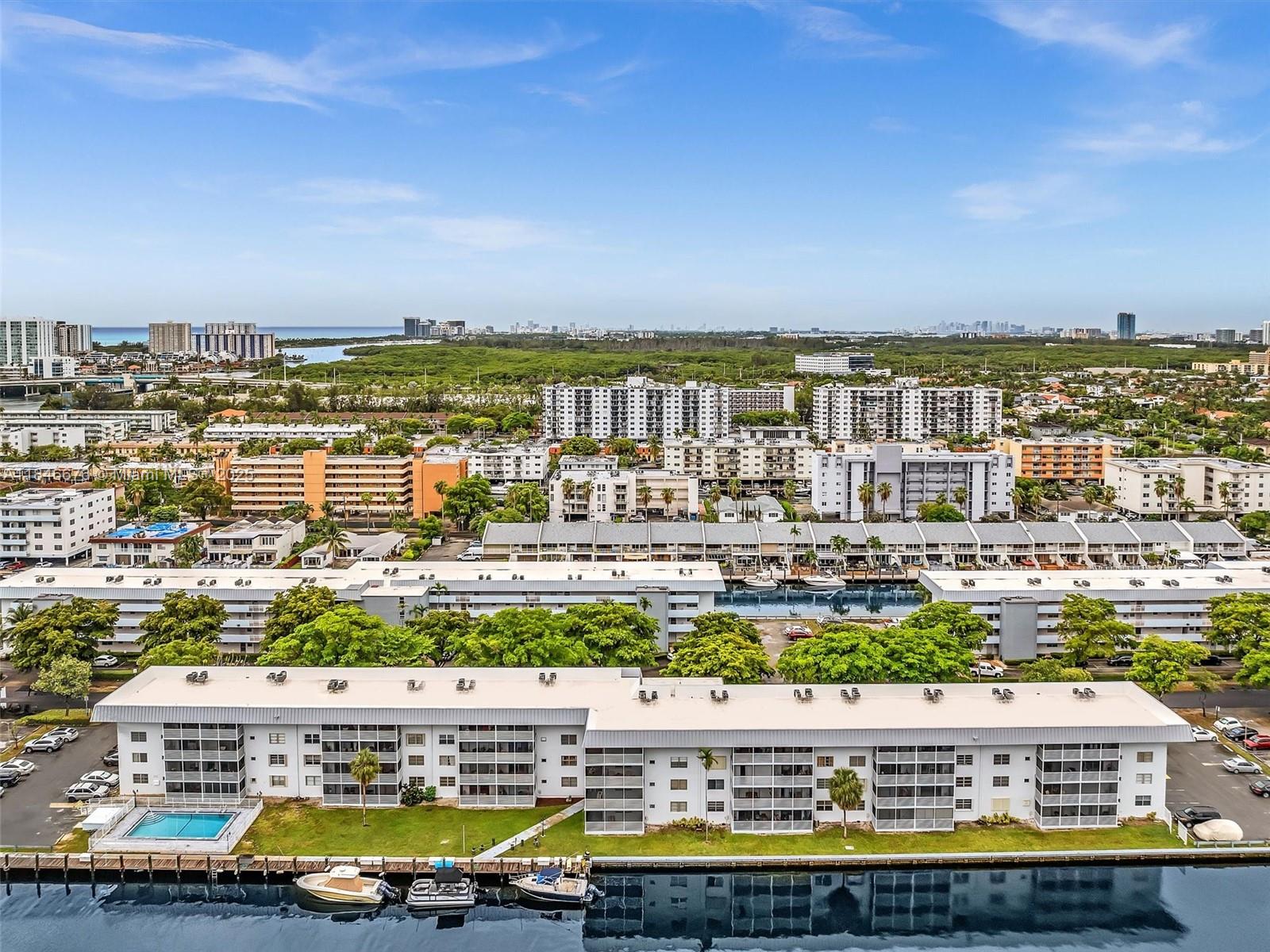 EDEN ISLES CONDO PART 2 - Residential