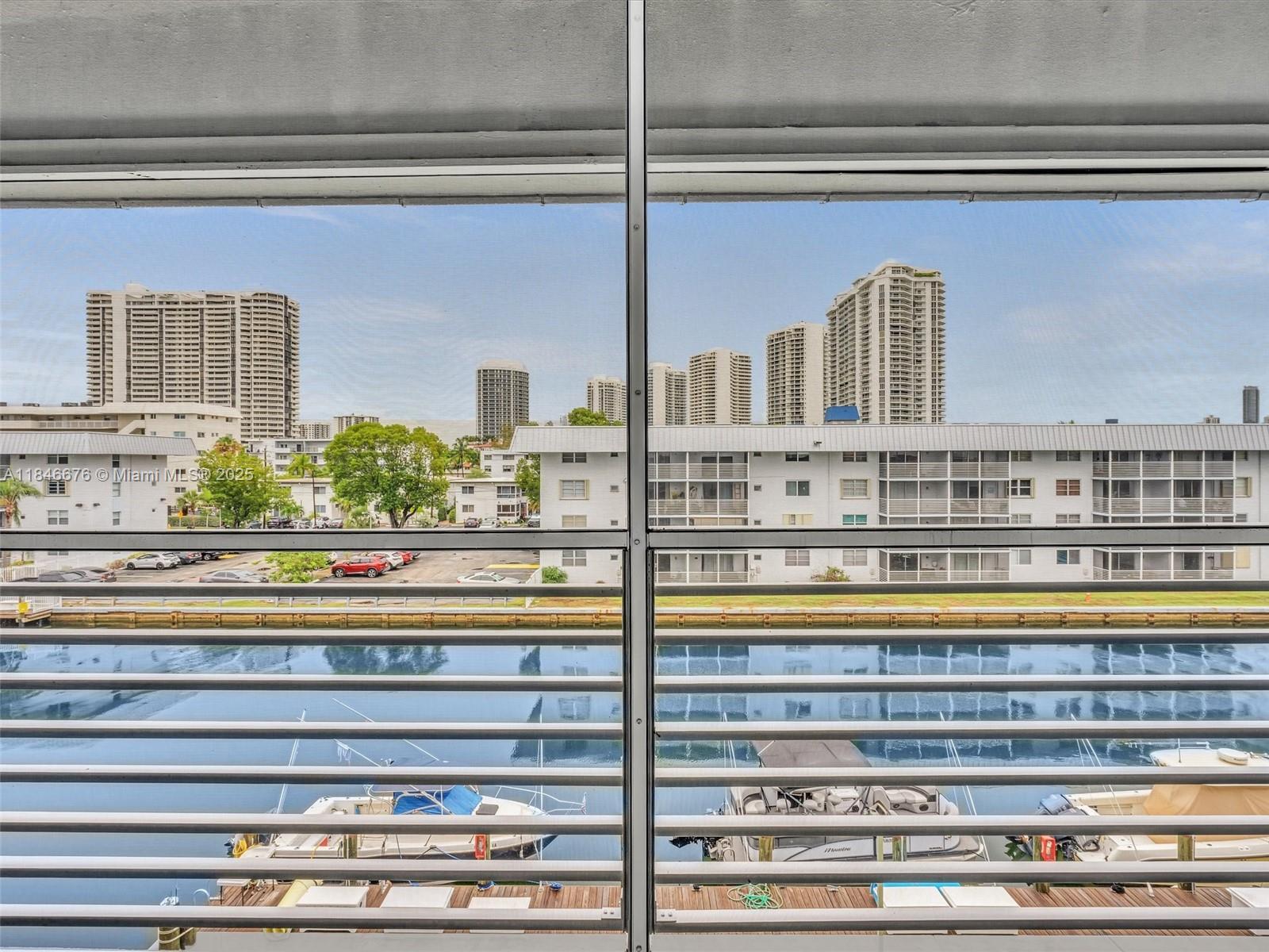 EDEN ISLES CONDO PART 2 - Residential