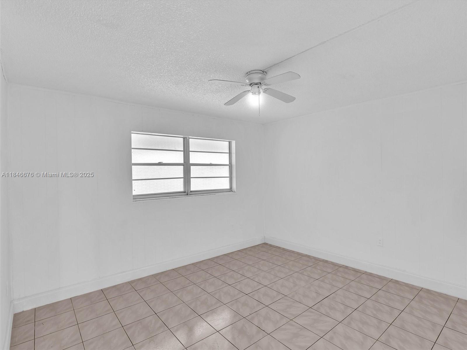 EDEN ISLES CONDO PART 2 - Residential