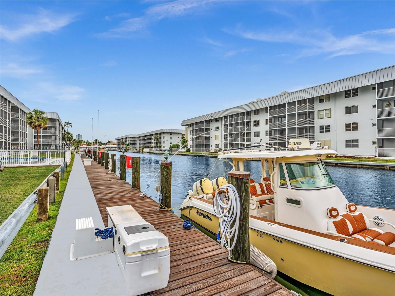 EDEN ISLES CONDO PART 2 - Residential