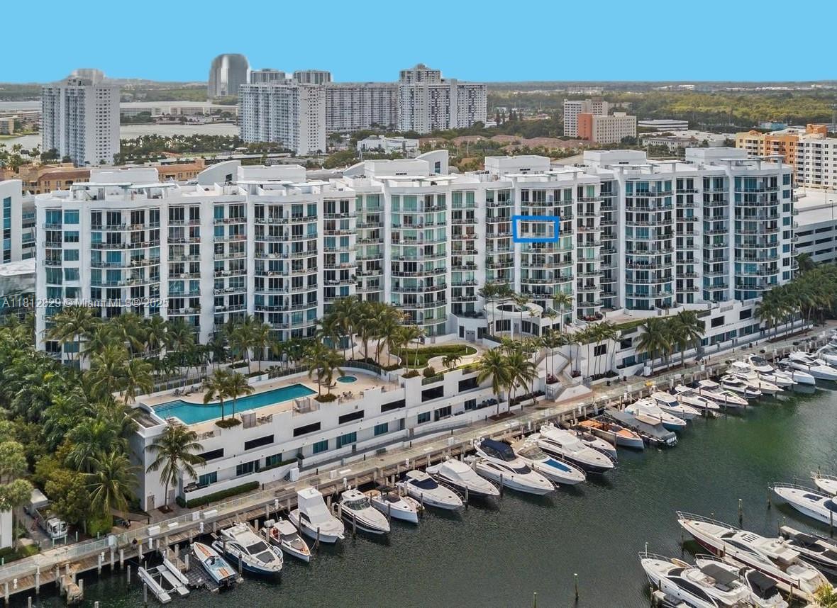 3029 Ne 188th St 911, Aventura, Miami-Dade County, Florida - 1 Bedrooms  
2 Bathrooms - 