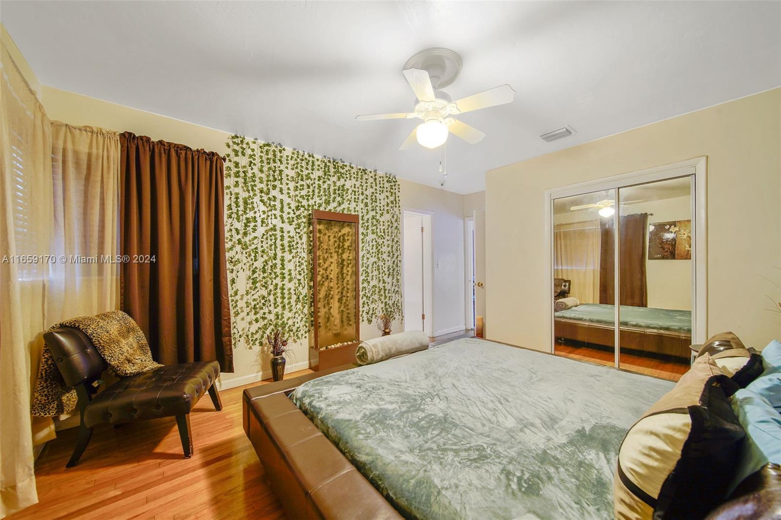 ALTOS DEL MAR NO 5 - Residential Lease