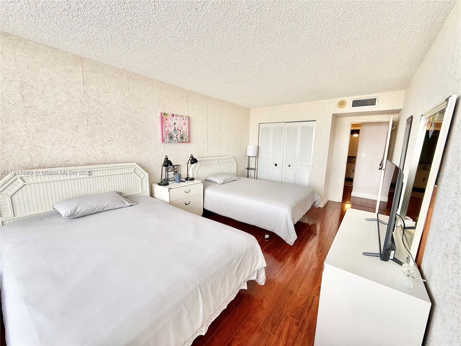 OLYMPUS CONDO PHASE - Residential Lease