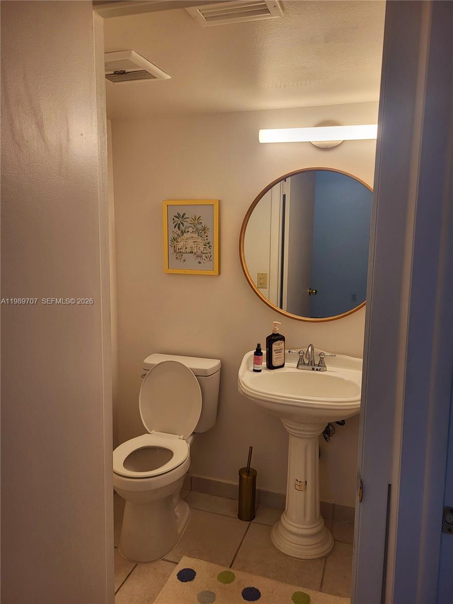 CHATILLON HALL CONDOMINIU - Residential