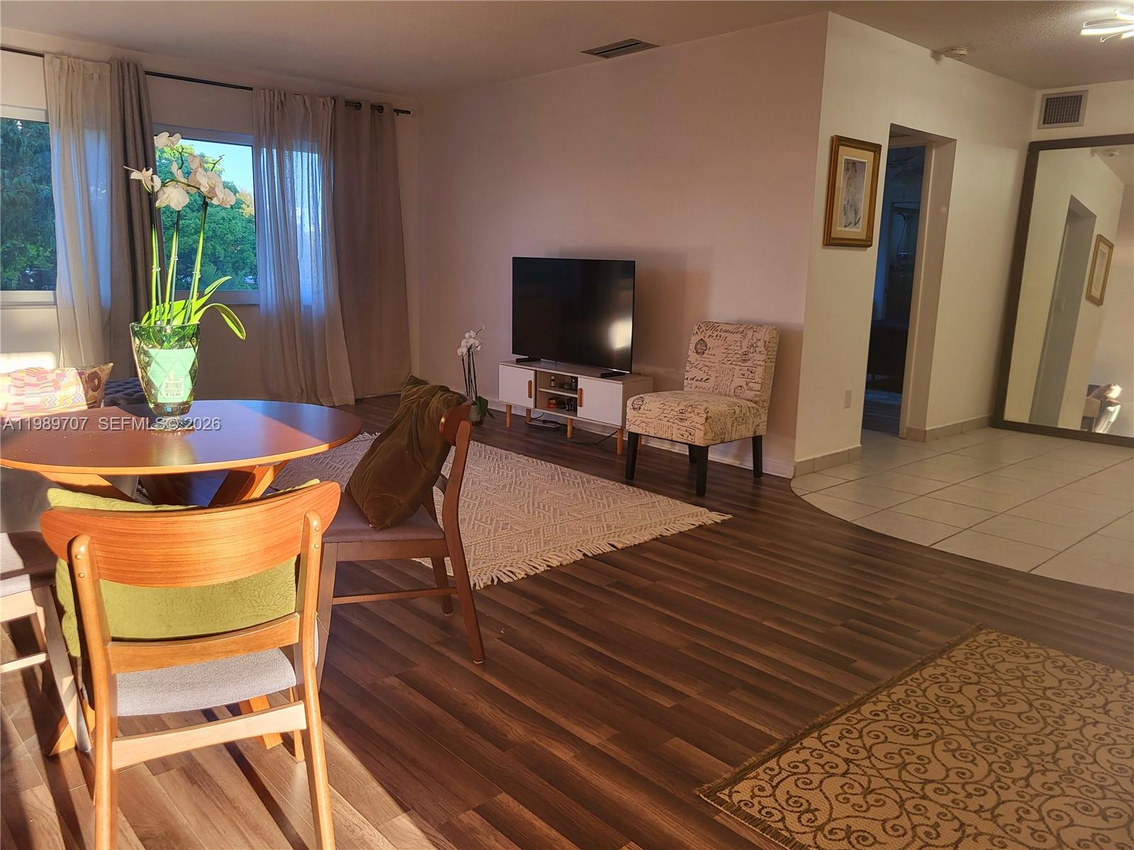 CHATILLON HALL CONDOMINIU - Residential