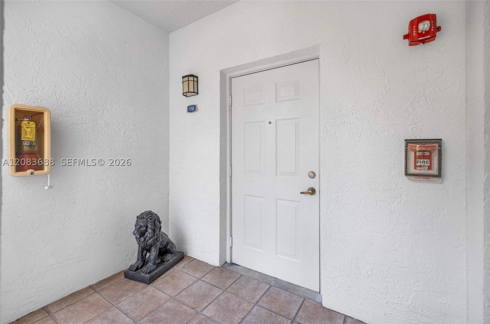 3125 NE 184th St 1201