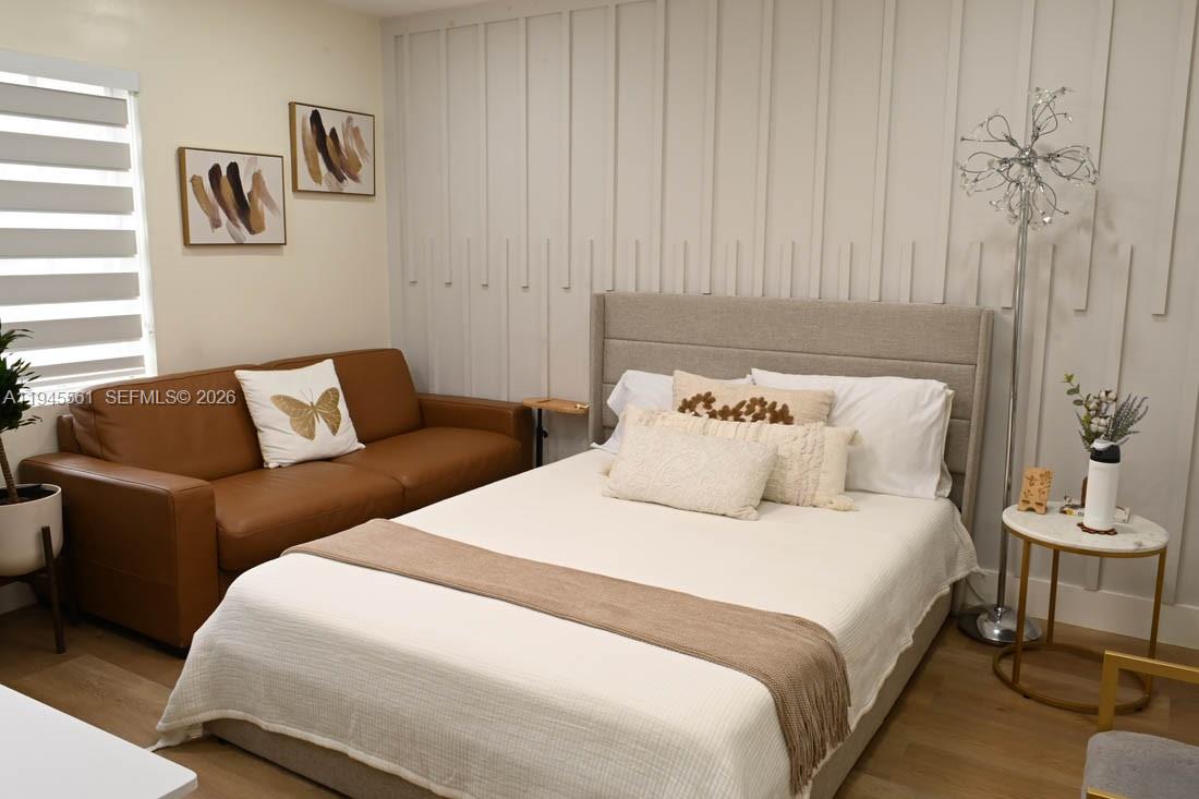 COUNTRY ISLES PHASE II - Residential