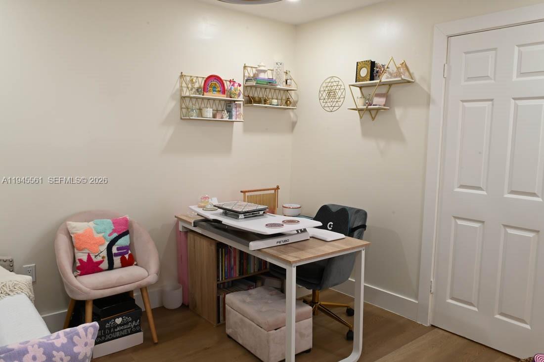 COUNTRY ISLES PHASE II - Residential