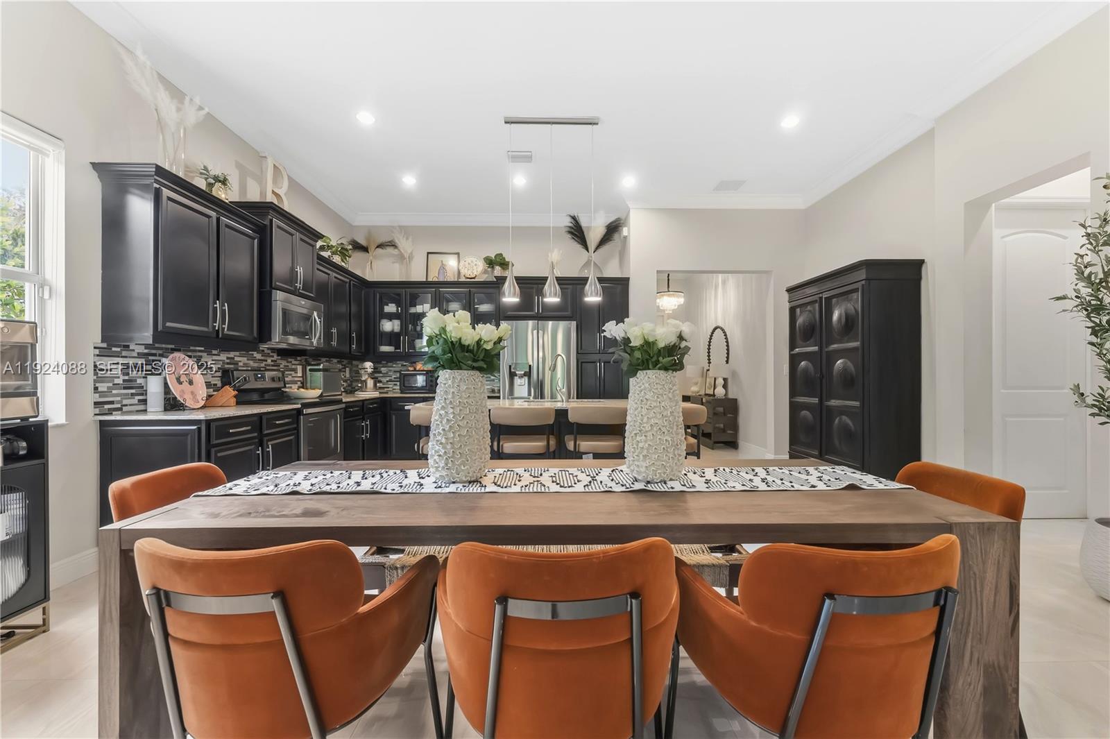 VENETIAN PARC - Residential