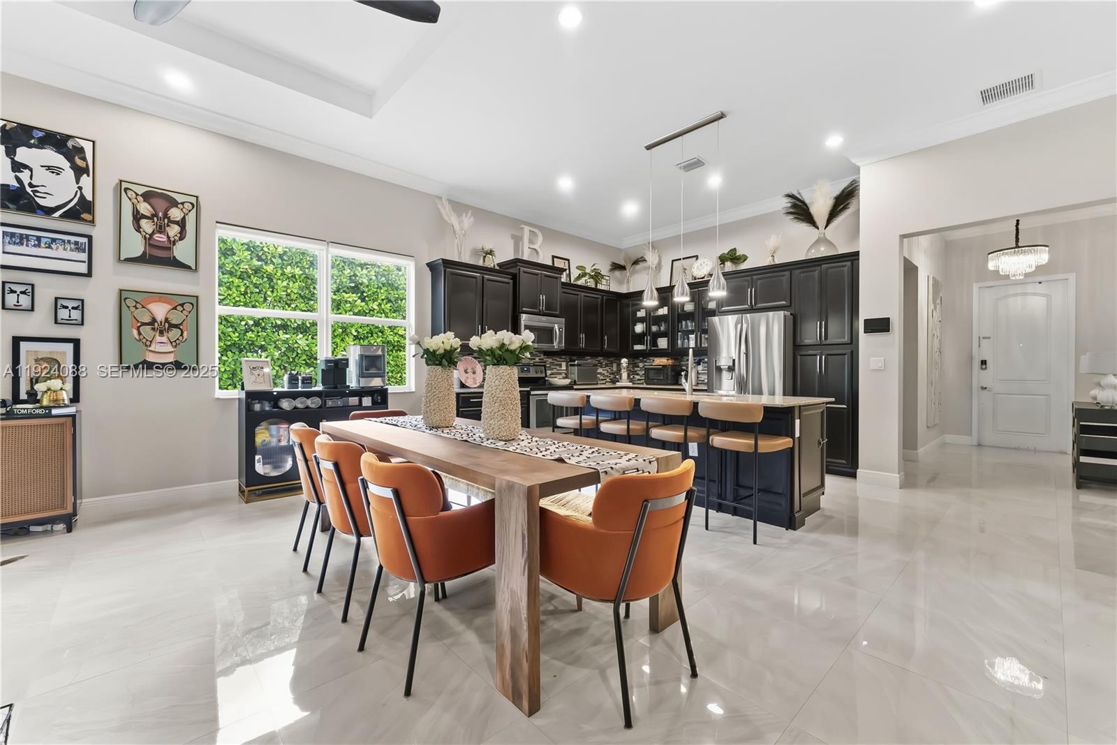 VENETIAN PARC - Residential