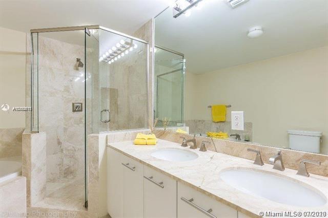 VERANDA CONDO - Residential Lease