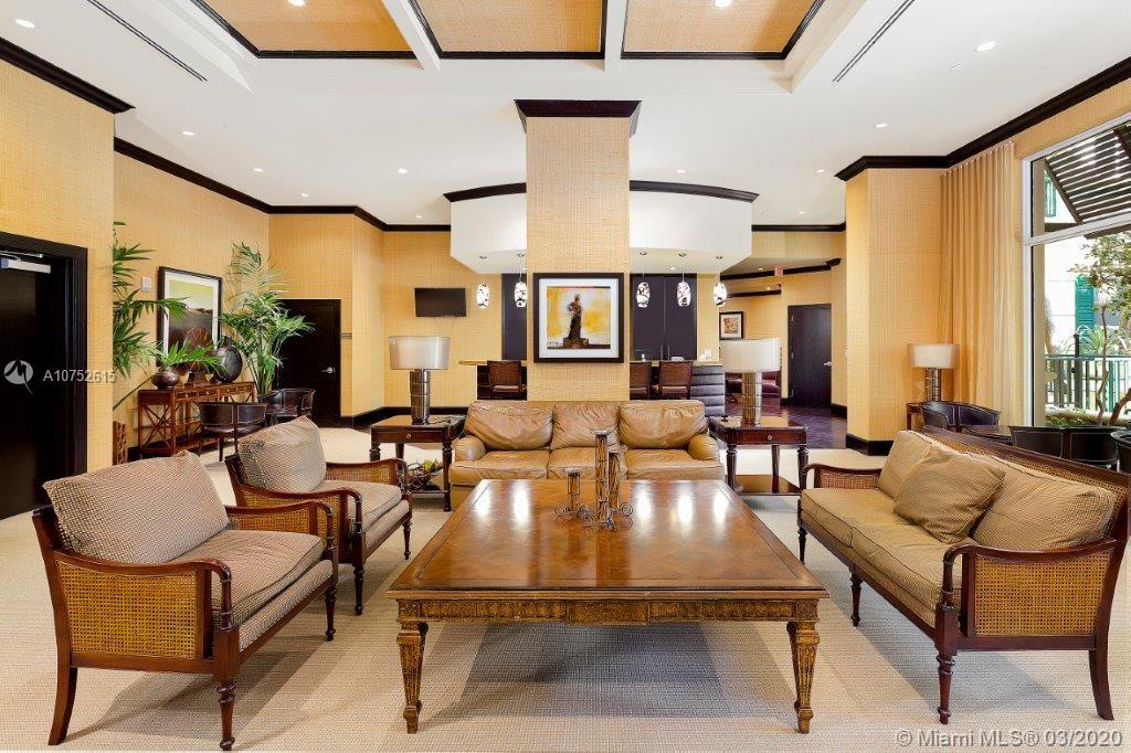 VERANDA CONDO - Residential Lease