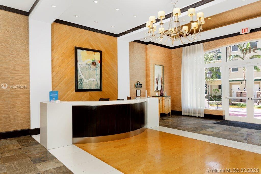 VERANDA CONDO - Residential Lease