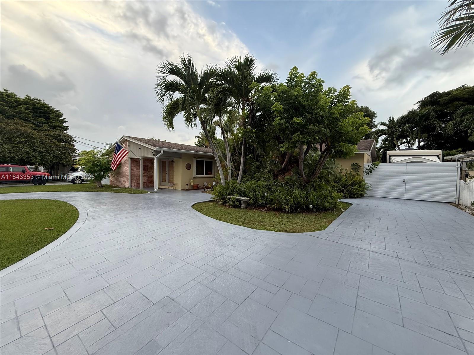 10261 Bonita Rd