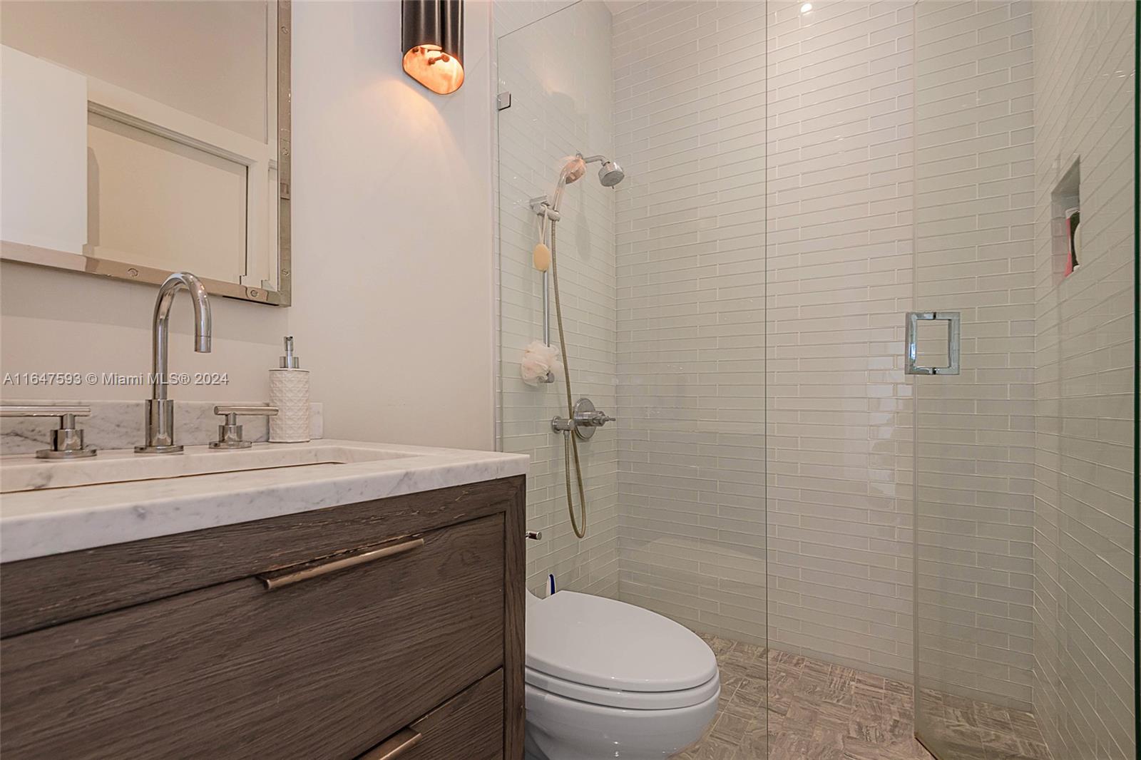 L HERMITAGE - Residential