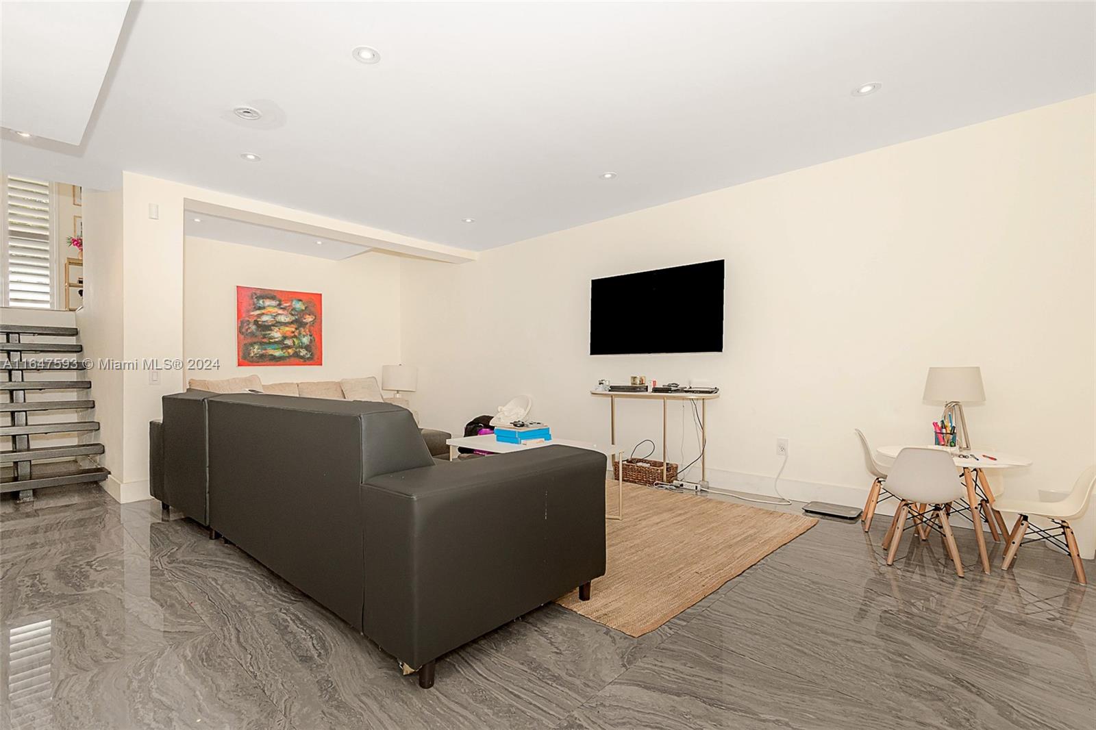 L HERMITAGE - Residential