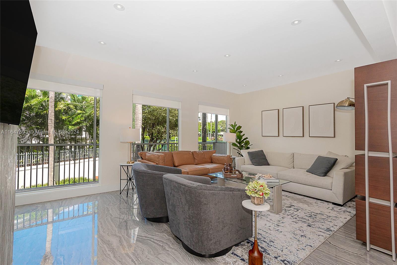 L HERMITAGE - Residential