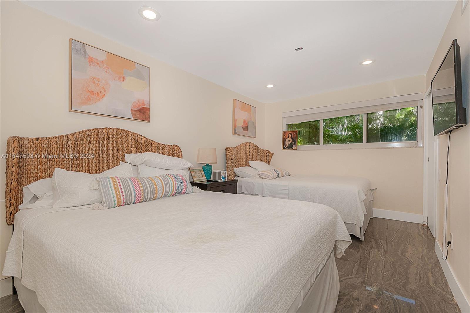 L HERMITAGE - Residential