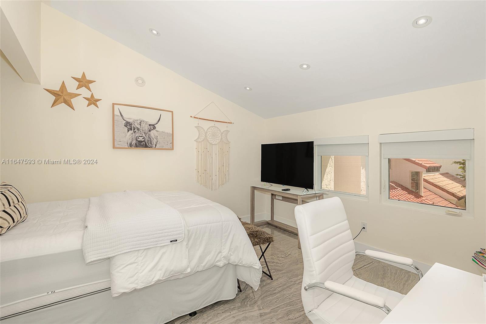 L HERMITAGE - Residential