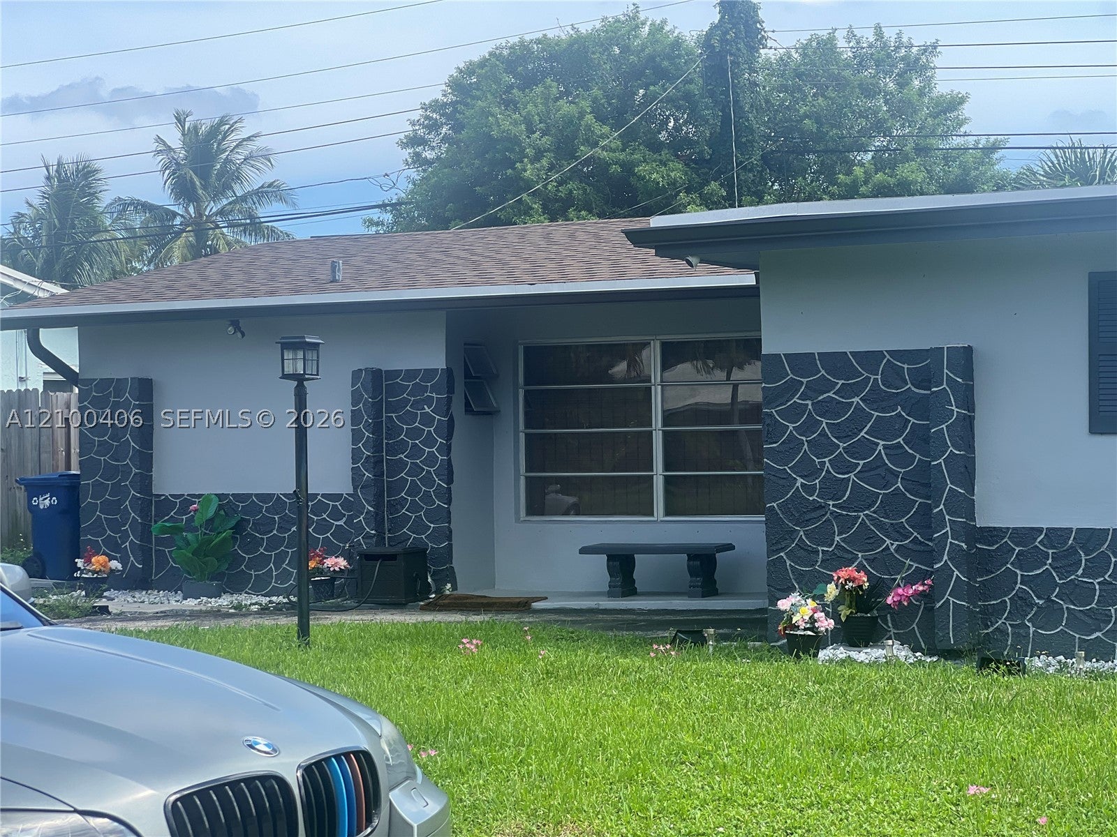 4420 NW 25th Pl