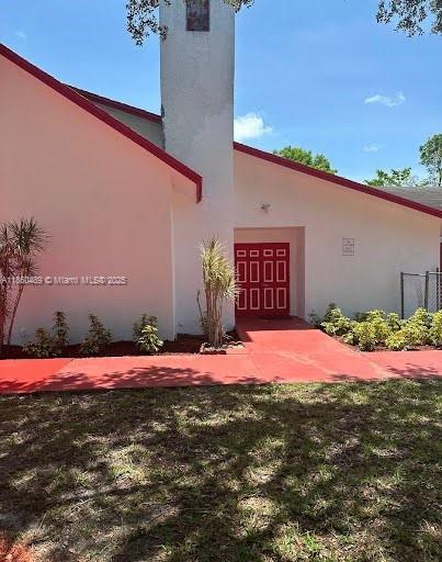 2610 NW 8th St