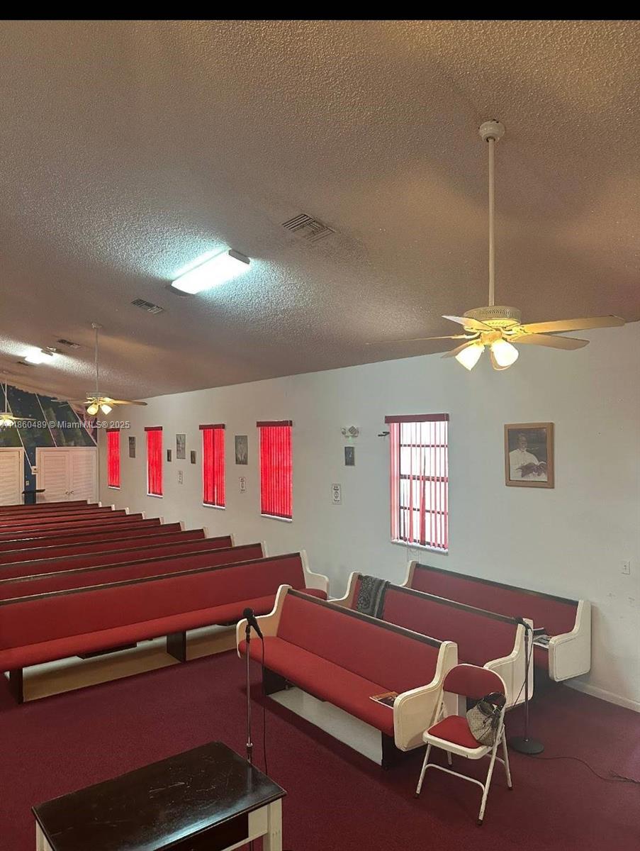 2610 NW 8th St
