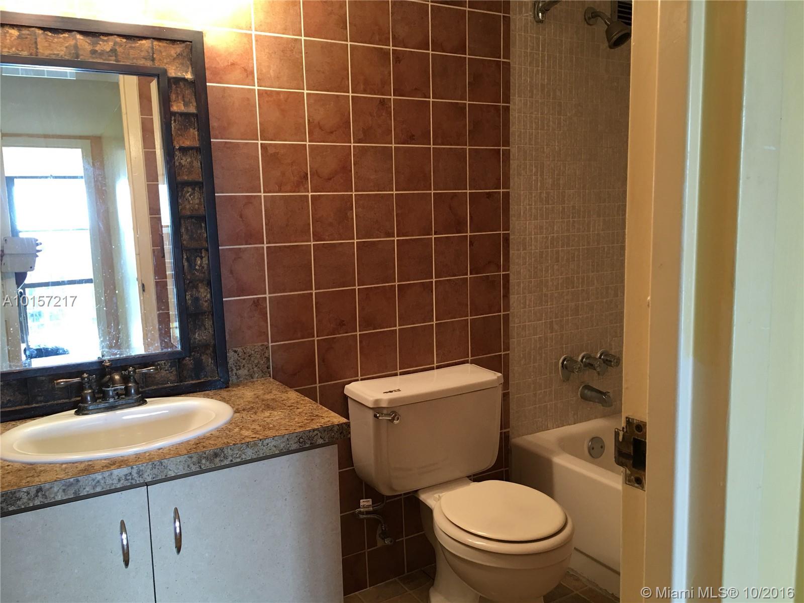 Oceanview Park Condo - Residential Lease