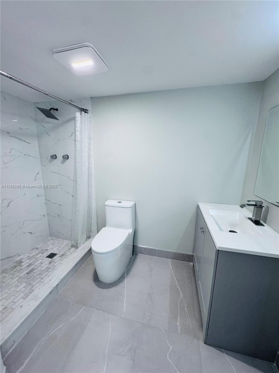 JADE WINDS GROUP-DAISY GA - Residential