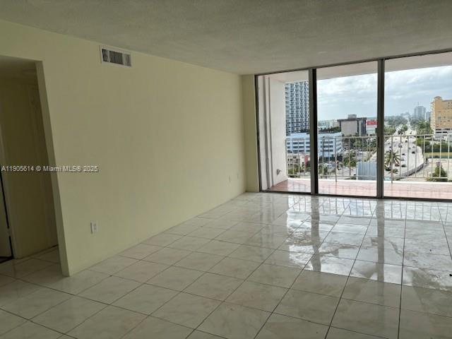 KENNEDY HOUSE CONDO - Residential Lease