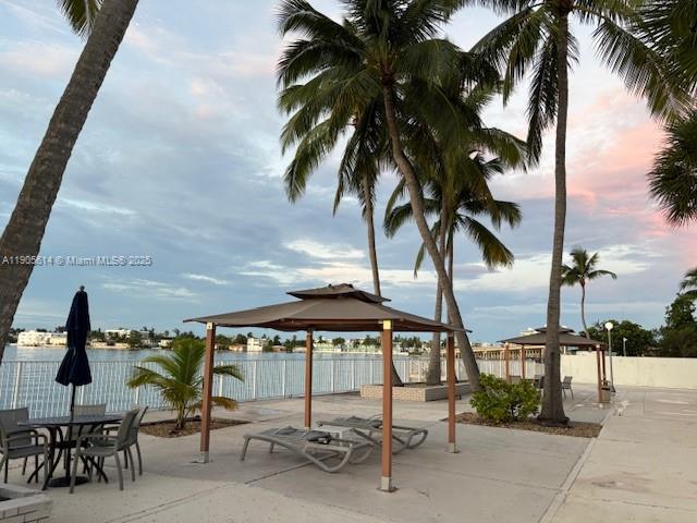 KENNEDY HOUSE CONDO - Residential Lease