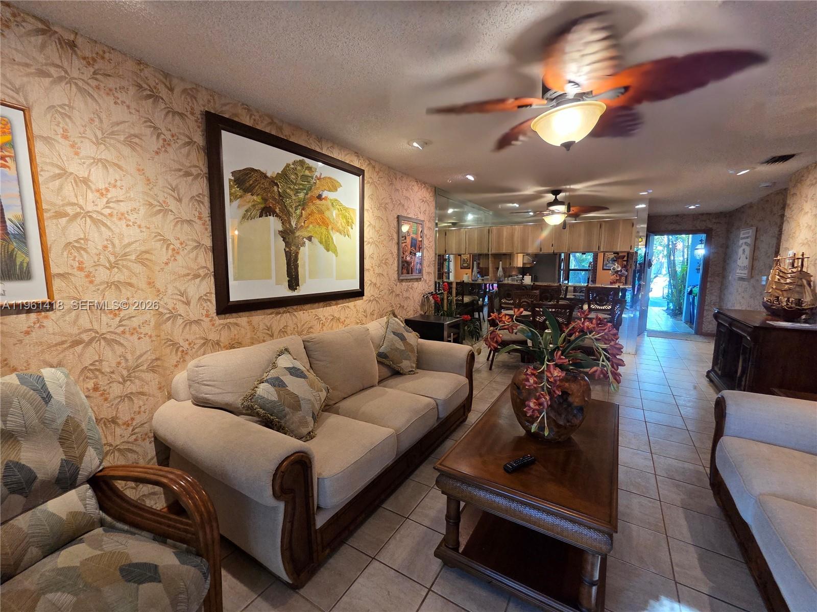 HEFTLER TOWNHOUSES AT RED - Residential