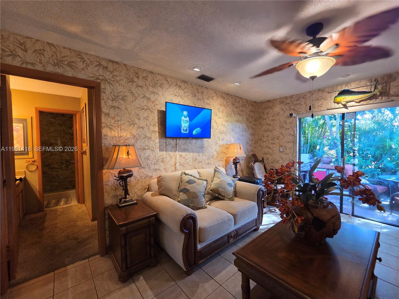 HEFTLER TOWNHOUSES AT RED - Residential