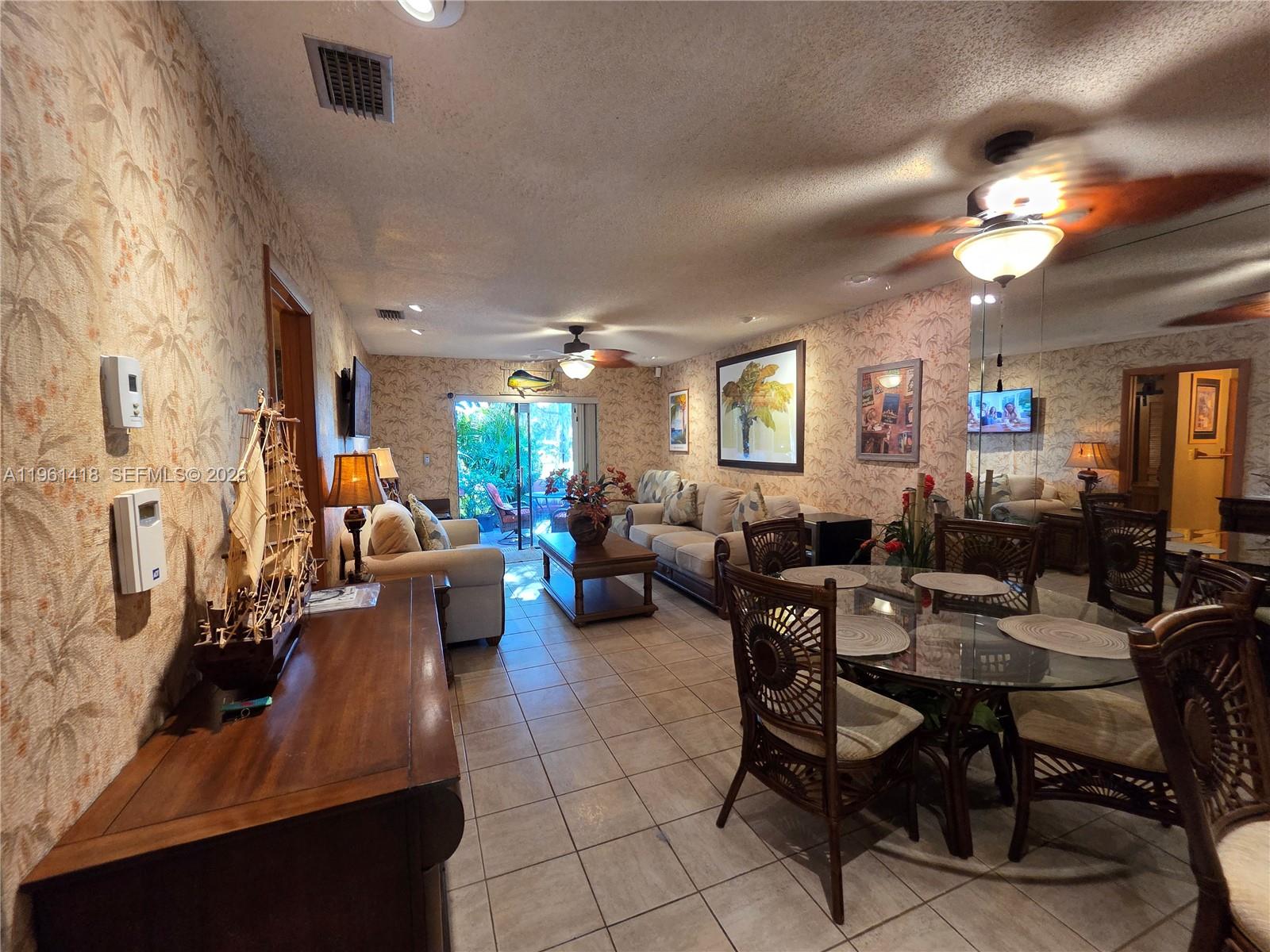 HEFTLER TOWNHOUSES AT RED - Residential