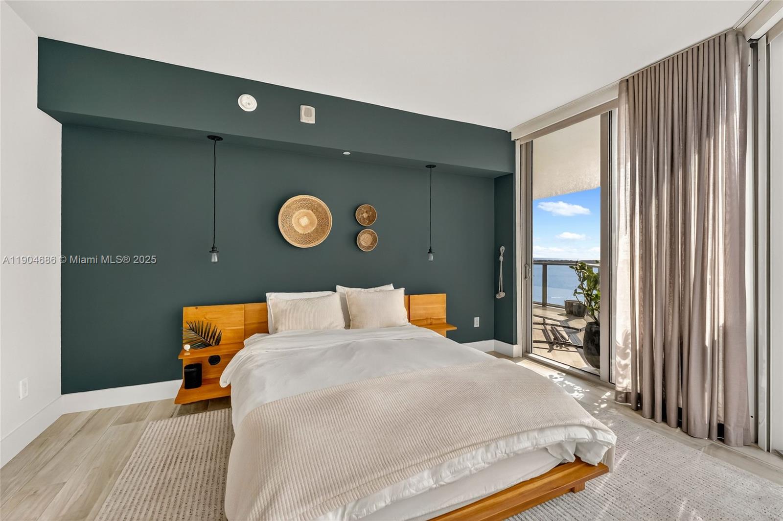 BRICKELLHOUSE CONDO - Residential