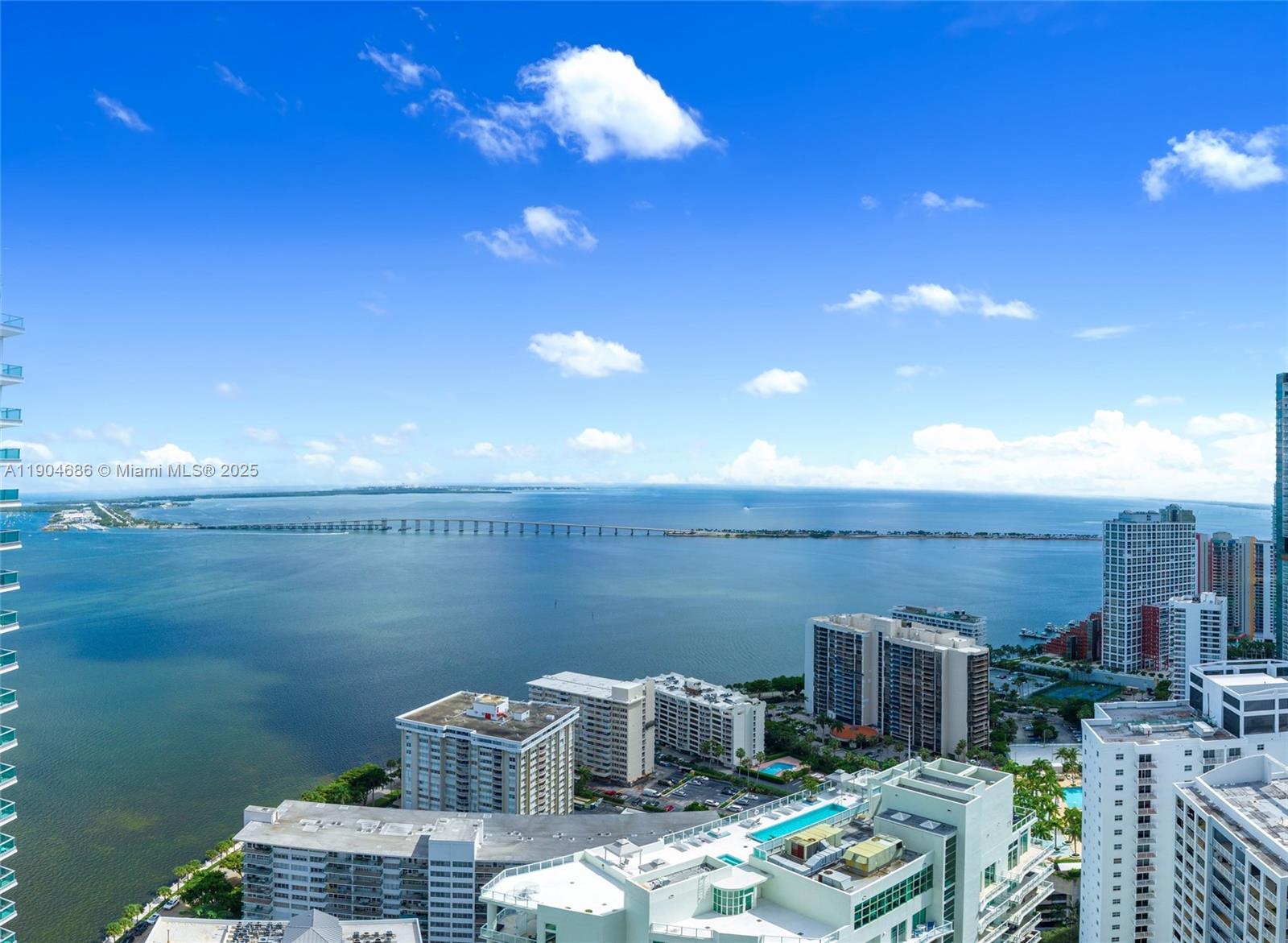 BRICKELLHOUSE CONDO - Residential